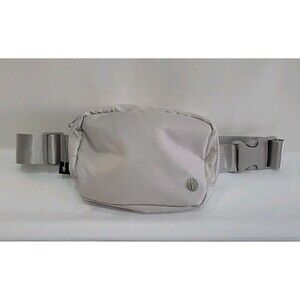 NWT 90 Degree Activewear Crossbody Grey Nylon Bag